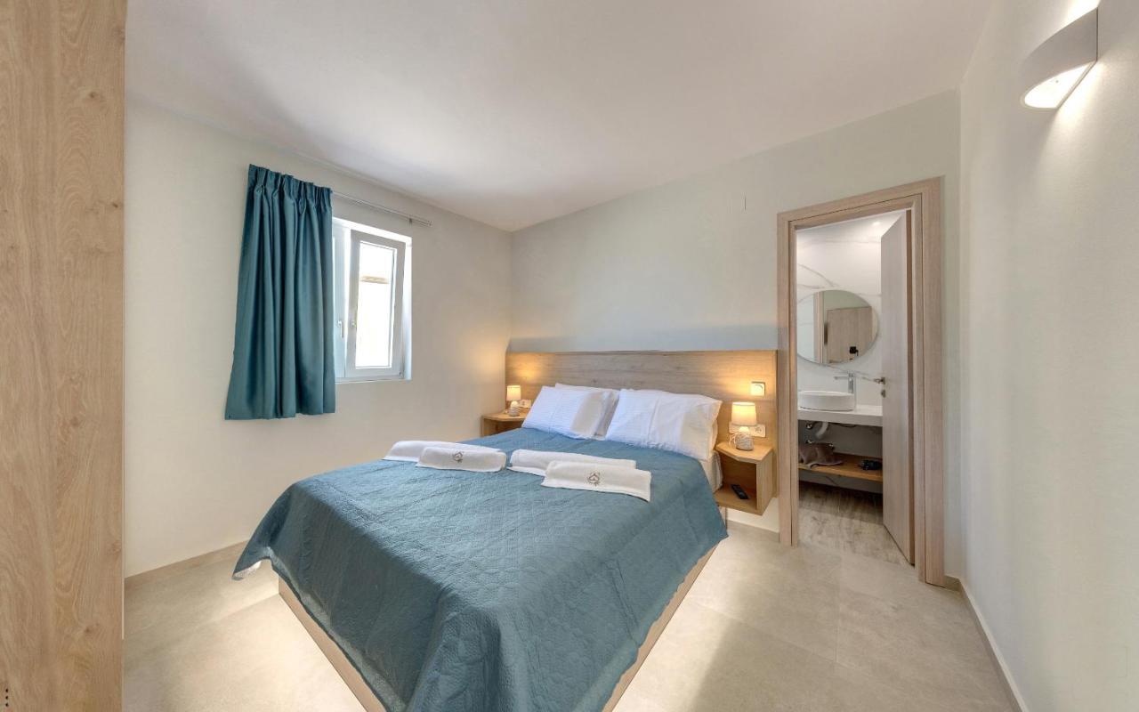 Spiros-Soula Thematic Suites Agia Pelagia Eksteriør bilde